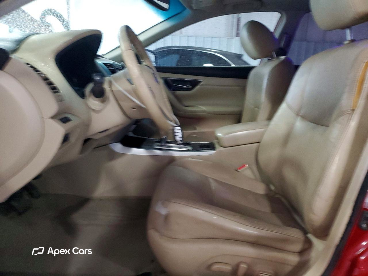 Nissan Altima 2013