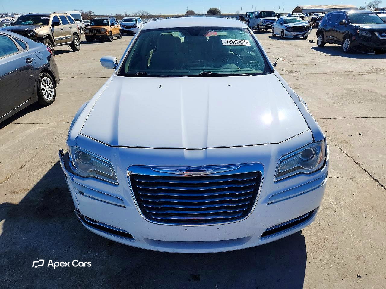 Chrysler 300 2012