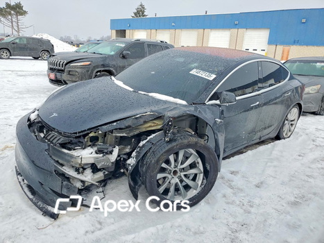 Tesla Model 3 2018 - Image 1 of 13