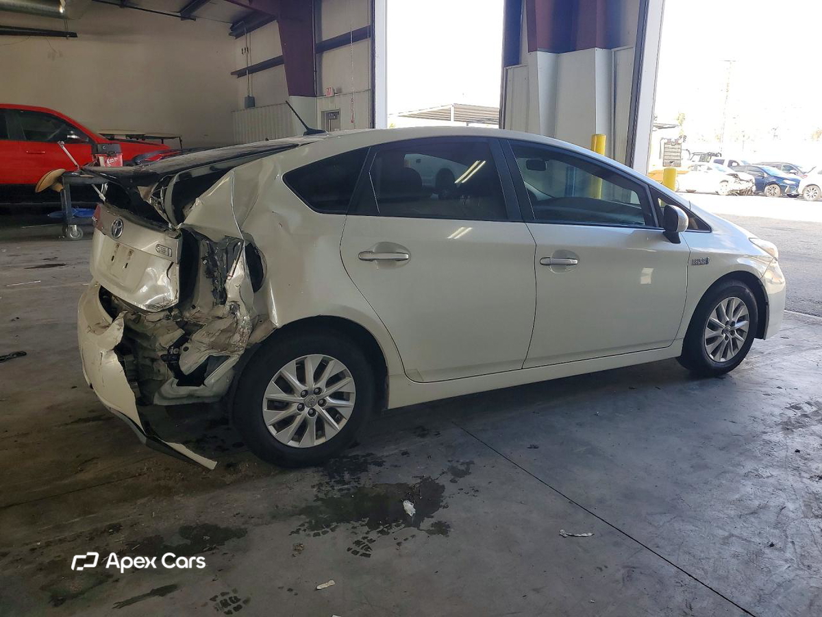 Toyota Prius 2015