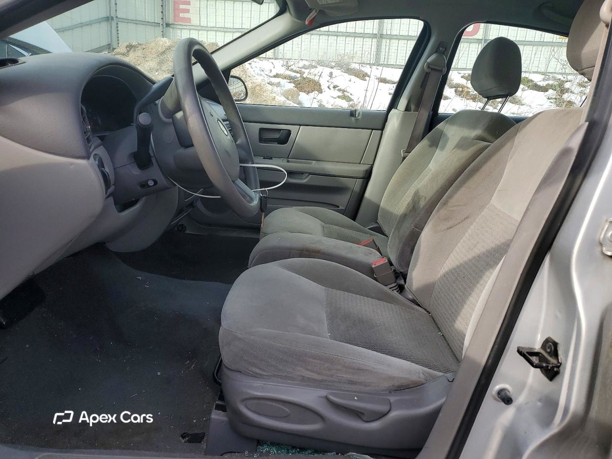 Ford Taurus 2005