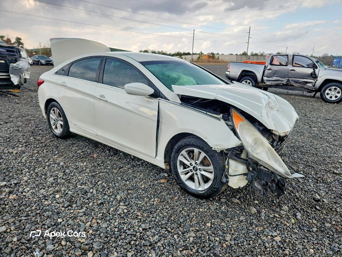 Hyundai Sonata 2013