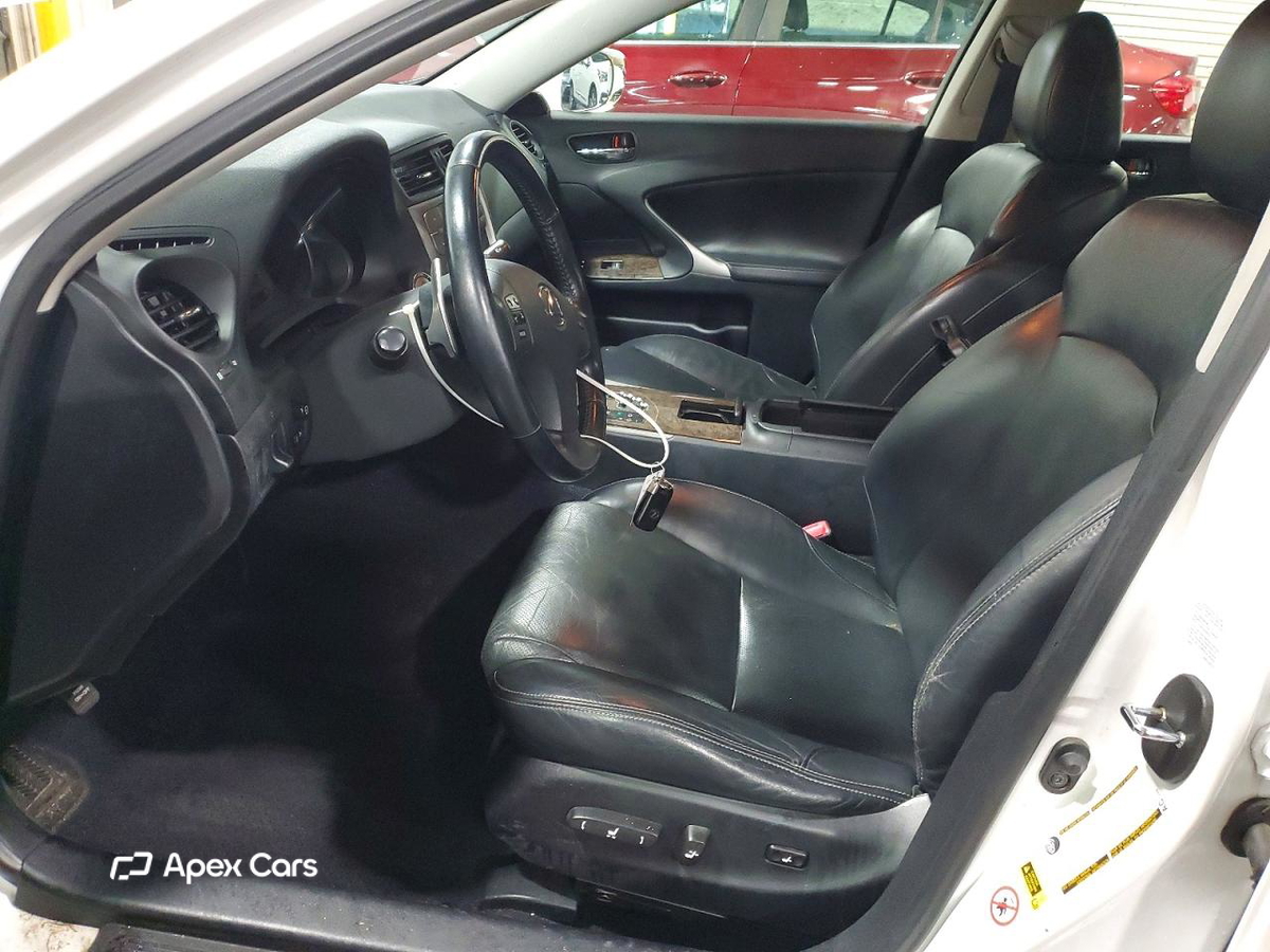 Lexus IS 2009
