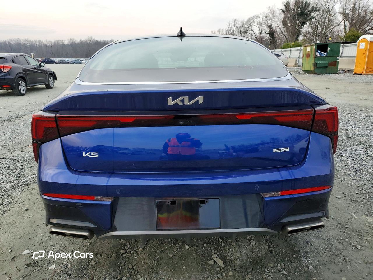 Kia K5 2025