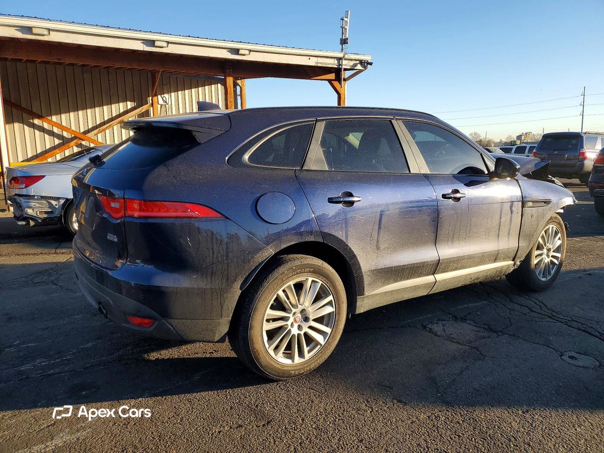 Jaguar F-Pace 2017