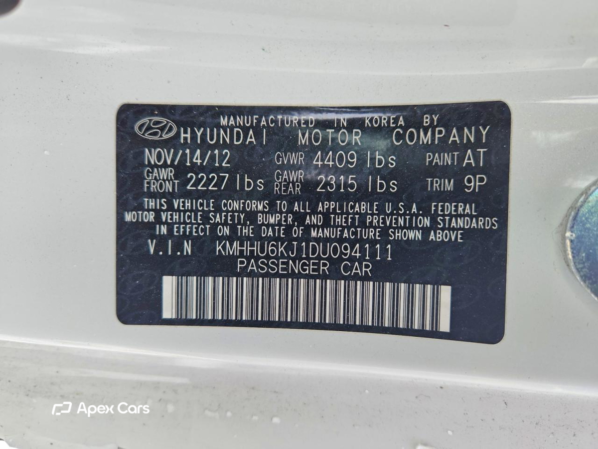 Hyundai Genesis 2013