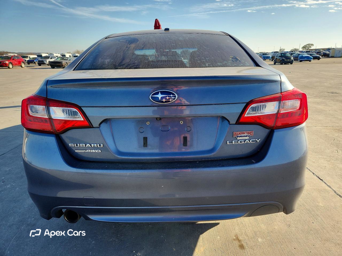Subaru Legacy 2015