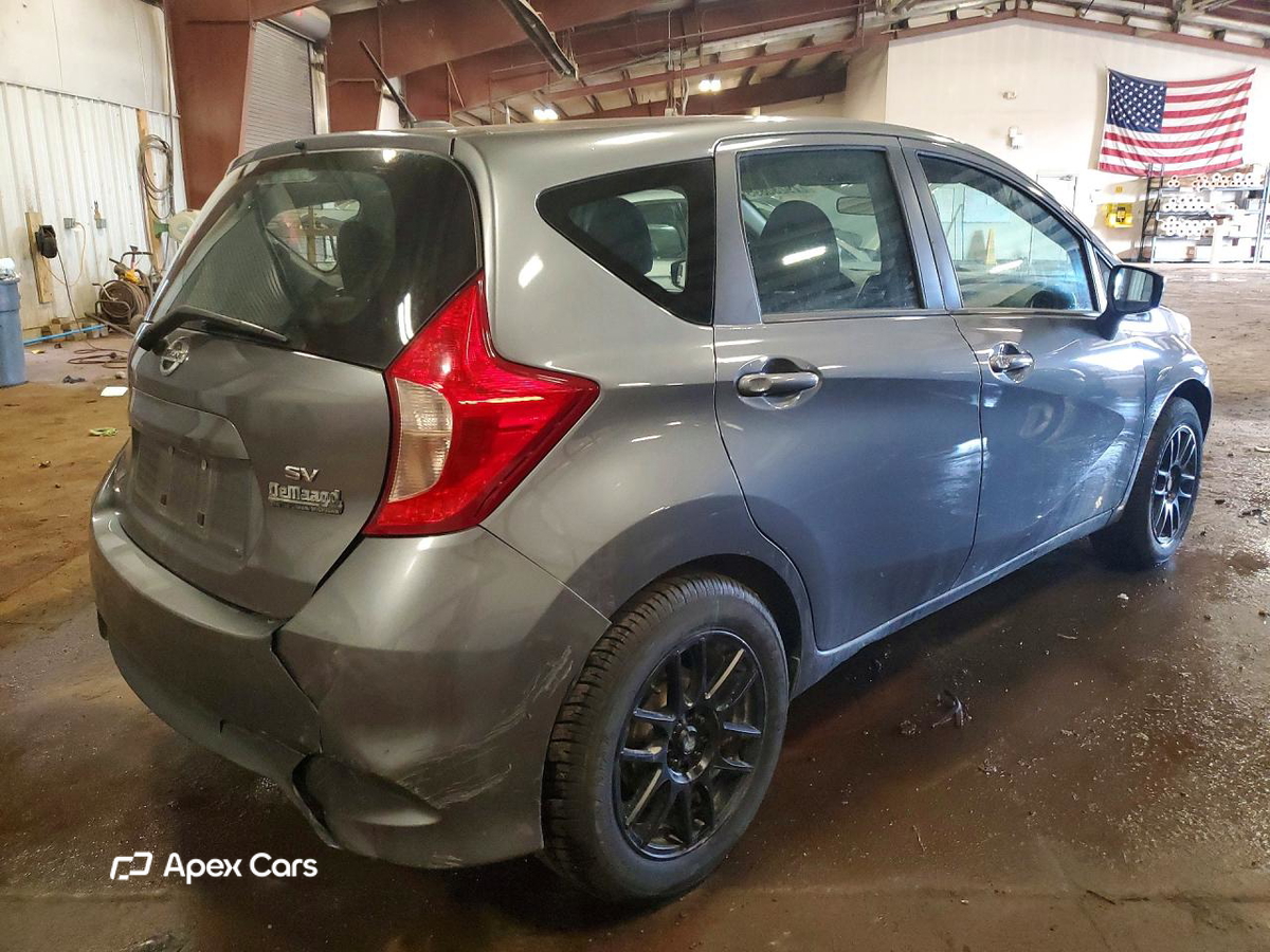 Nissan Versa 2017