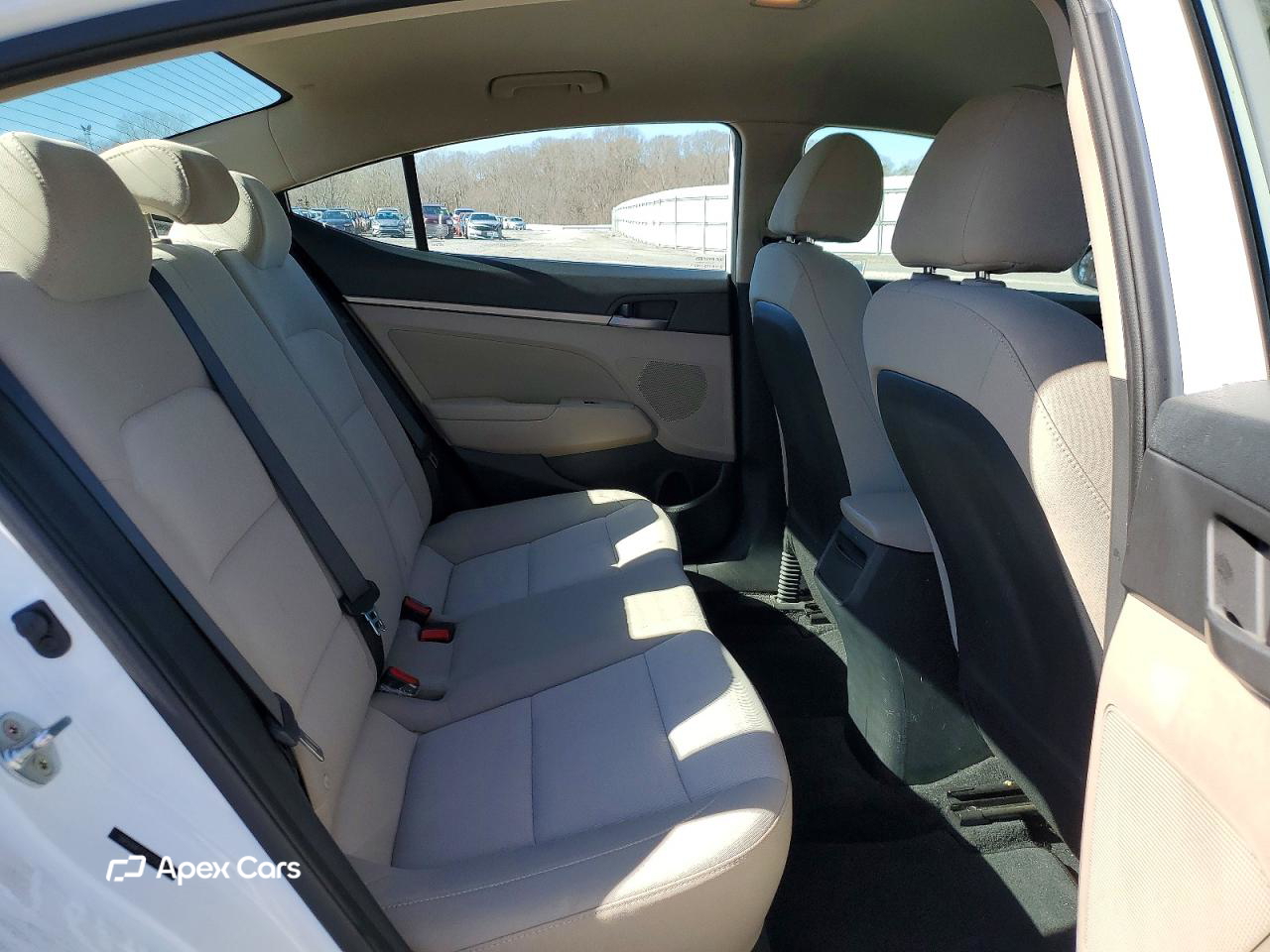 Hyundai Elantra 2018