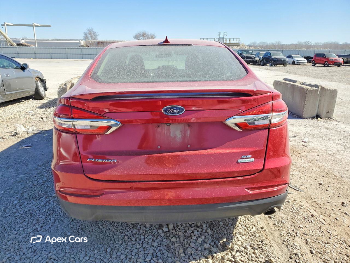 Ford Fusion 2020
