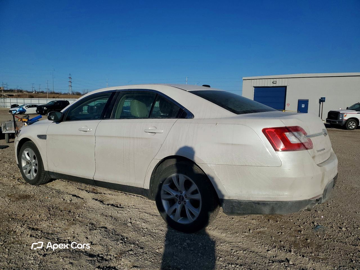 Ford Taurus 2010