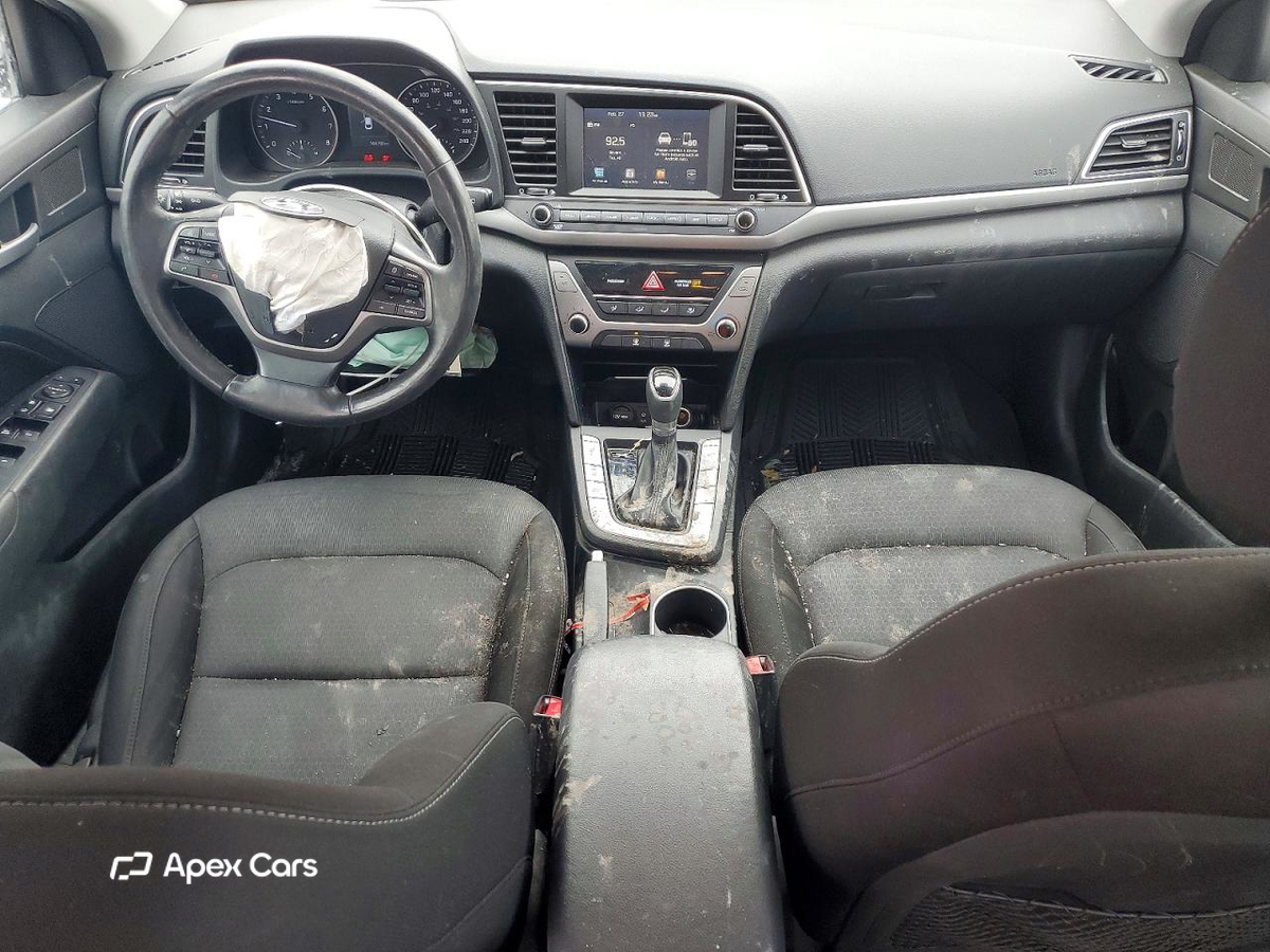 Hyundai Elantra 2017