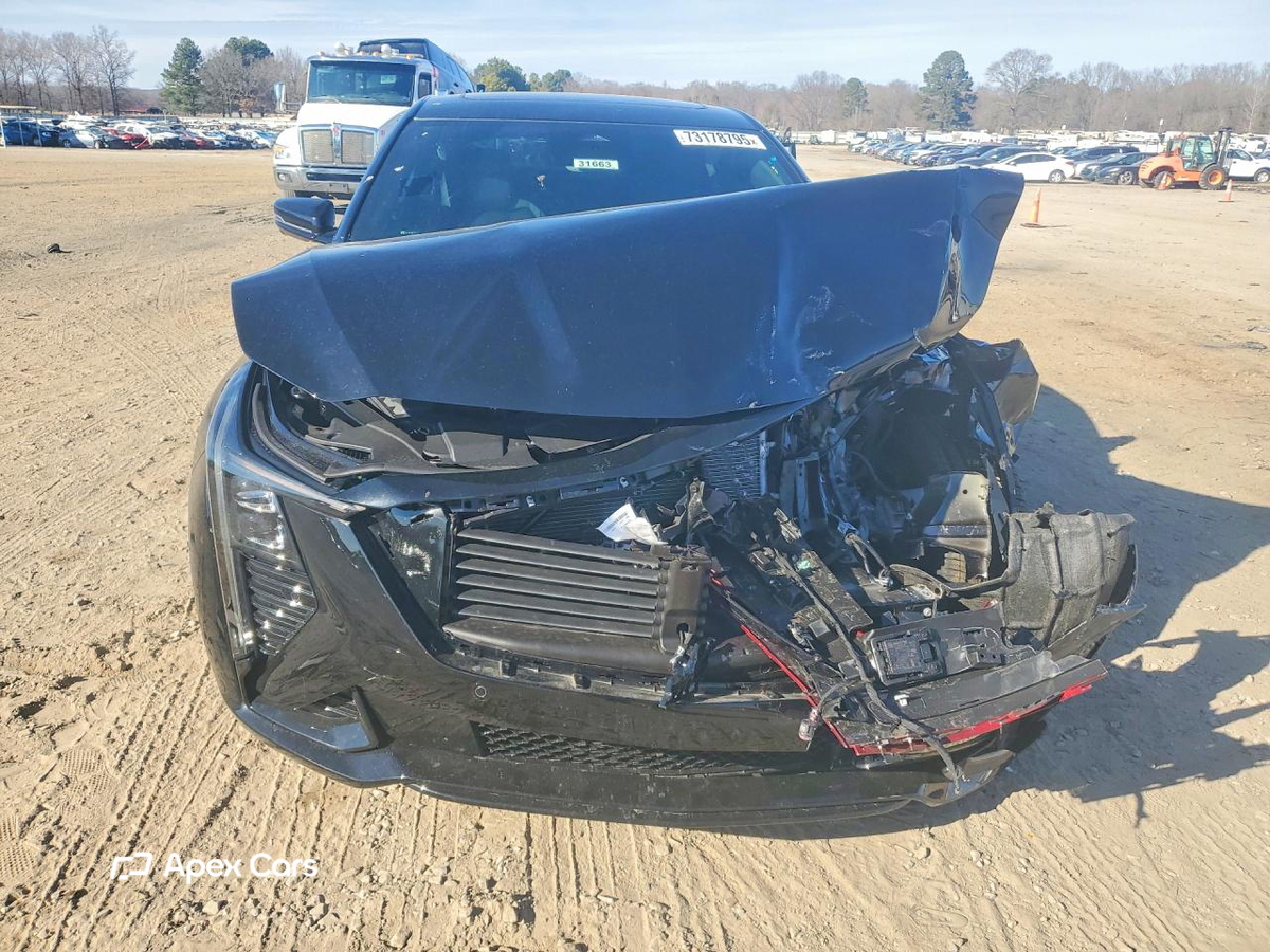 Cadillac CT5 2026