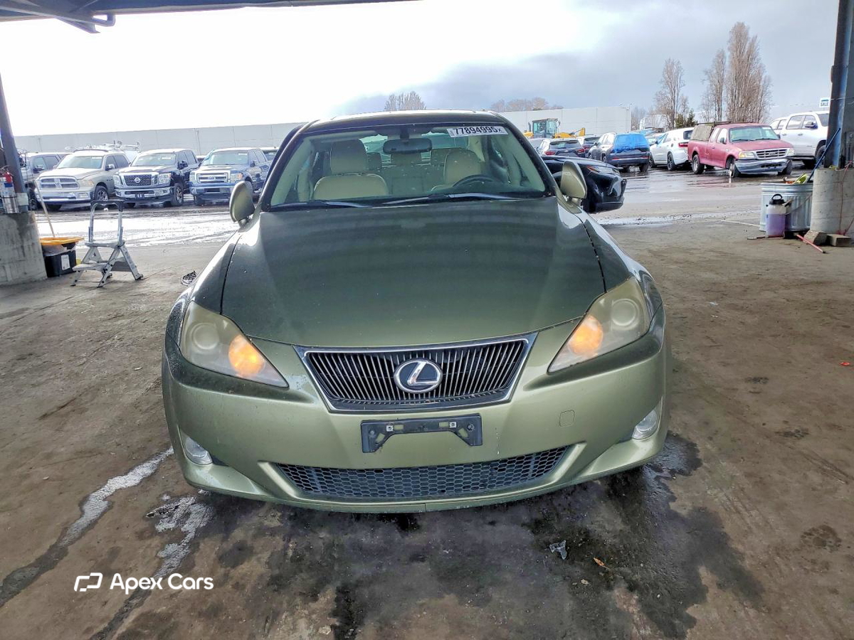 Lexus IS 2006