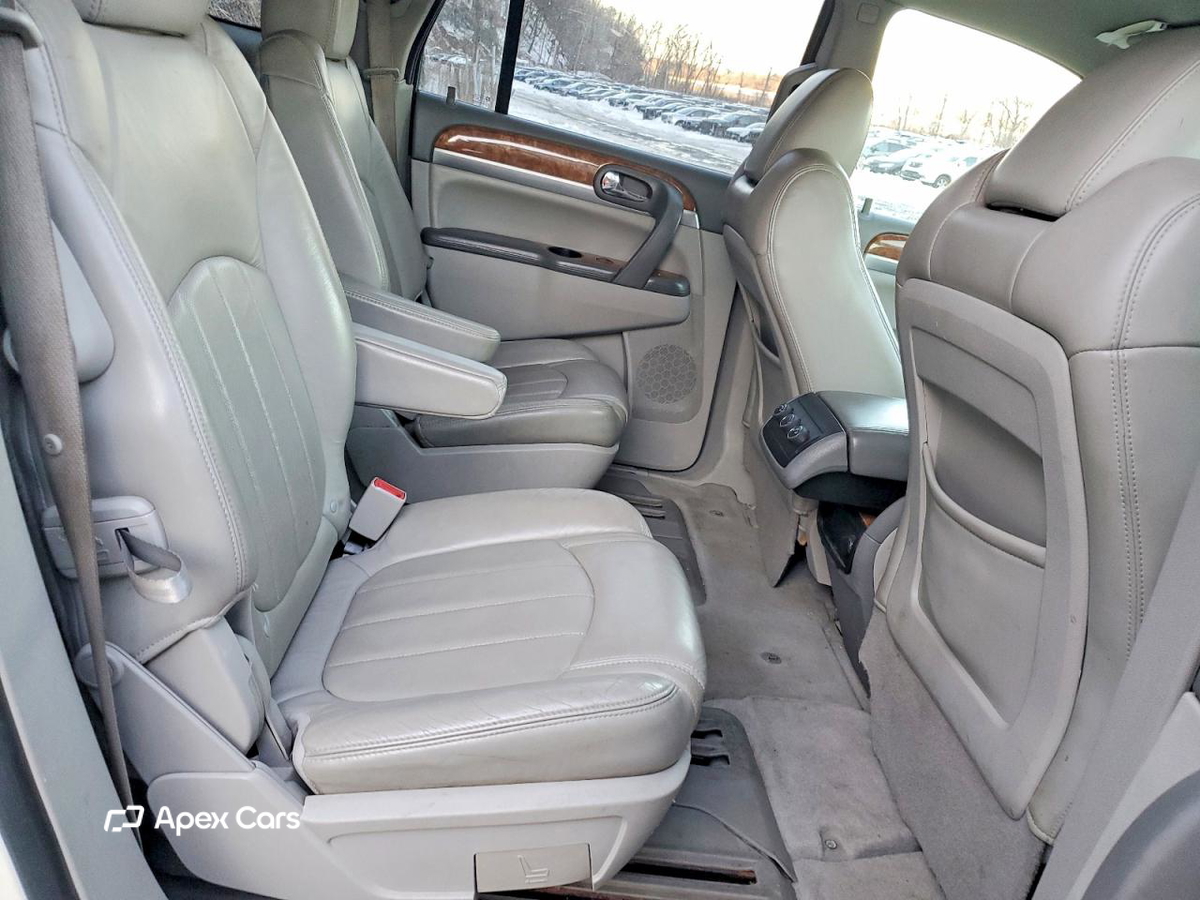 Buick Enclave 2012