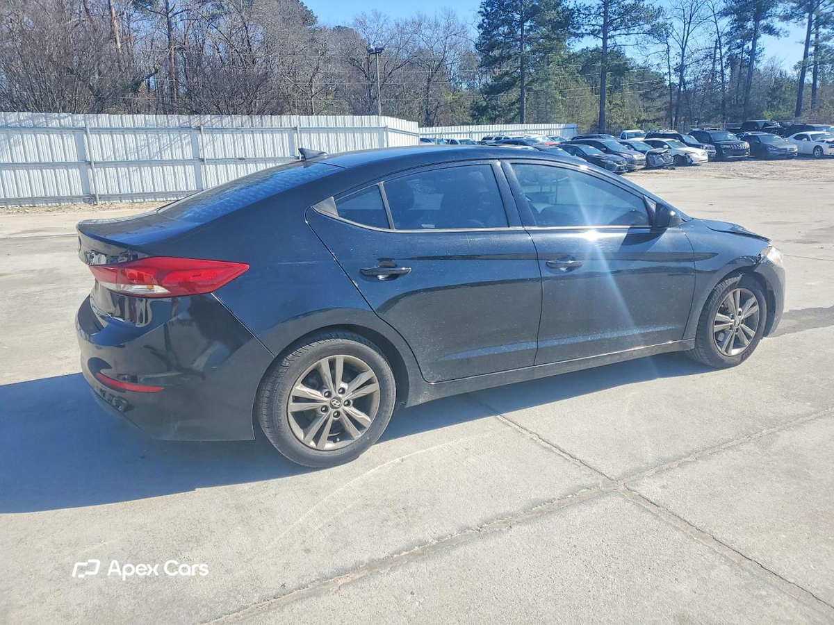 Hyundai Elantra 2018