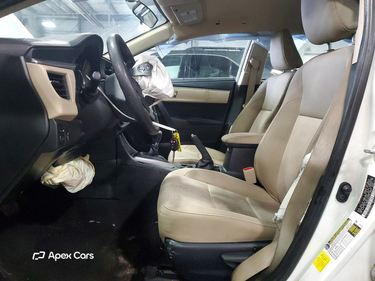 Toyota Corolla 2015
