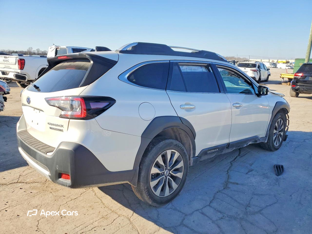 Subaru Outback 2023