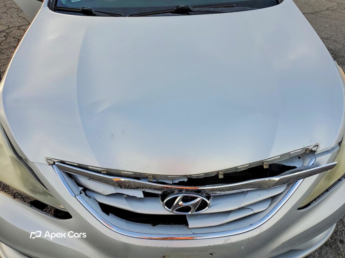 Hyundai Sonata 2011