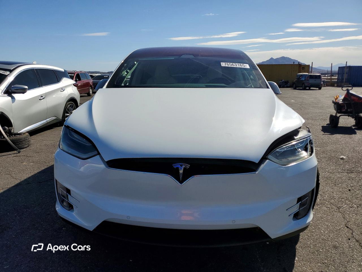 Tesla Model X 2018