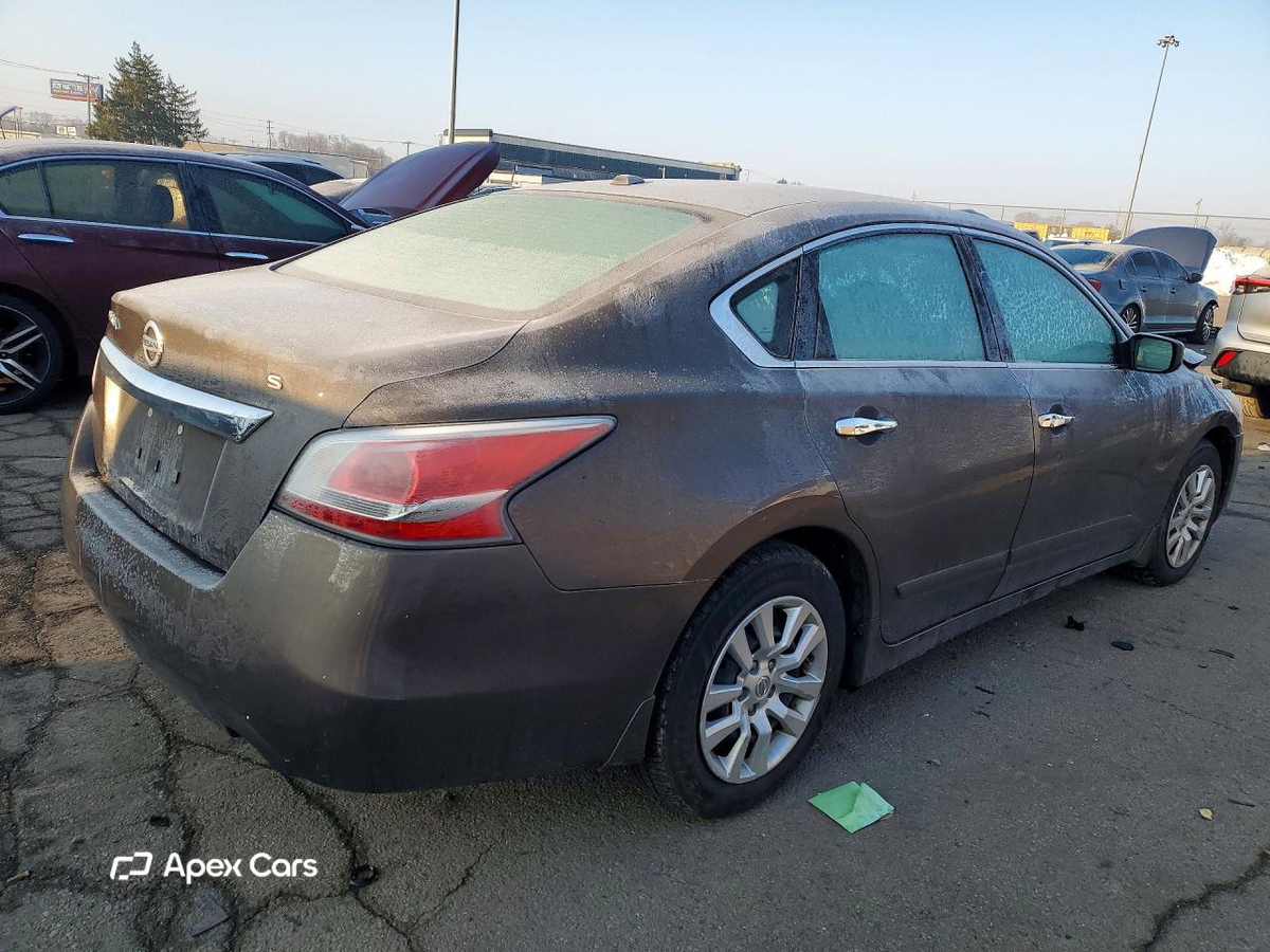 Nissan Altima 2015