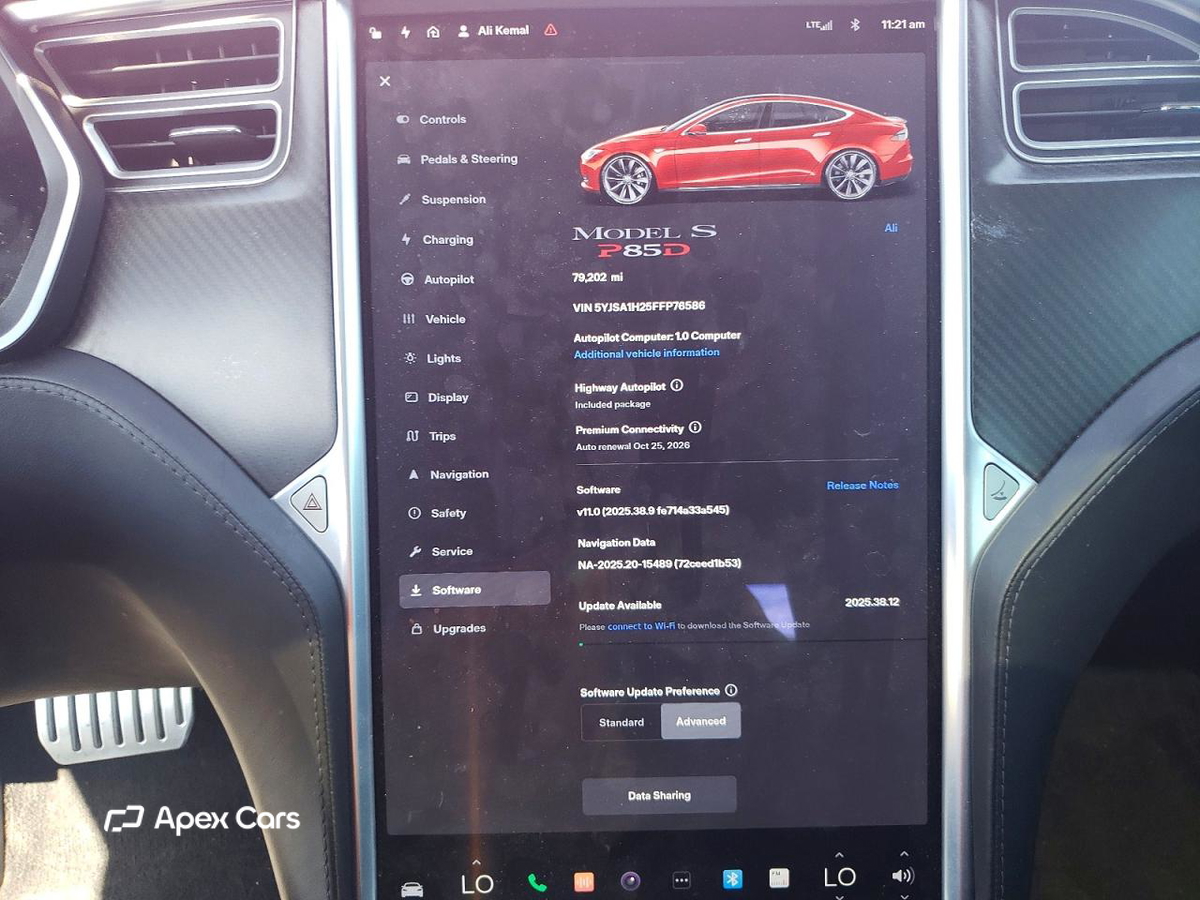 Tesla Model S 2015