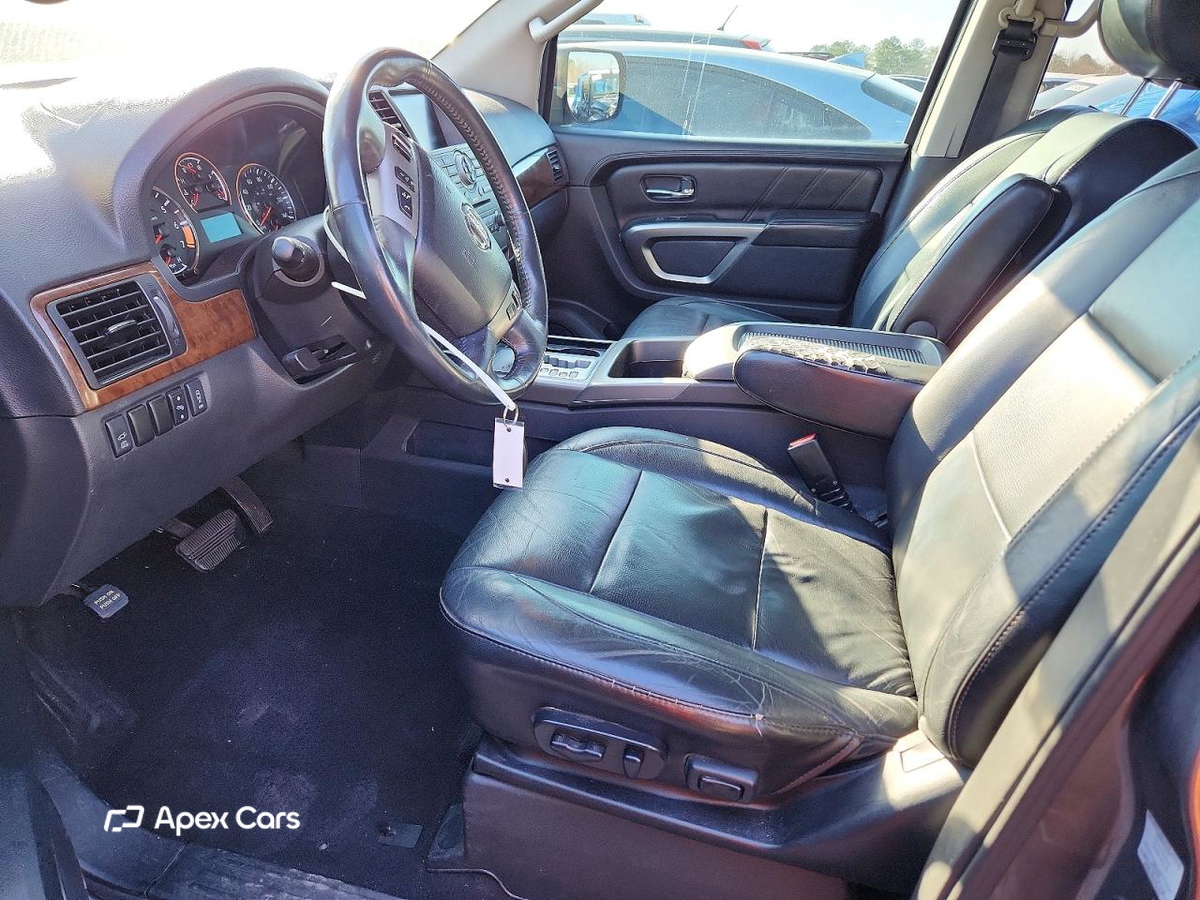 Nissan Armada 2015