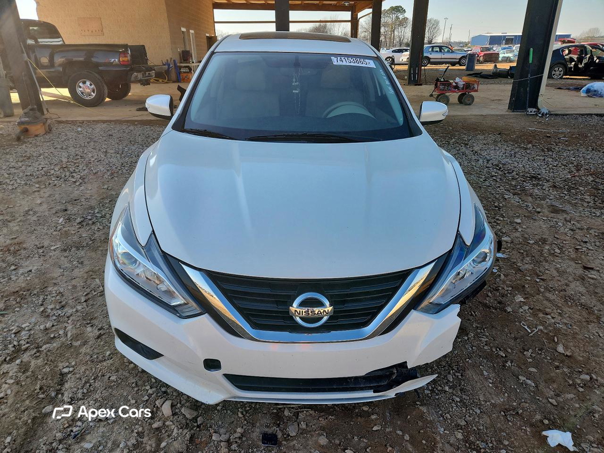 Nissan Altima 2017