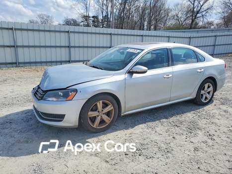 Volkswagen Passat 2012 - Image 1 of 12