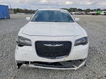 Chrysler 300 2019