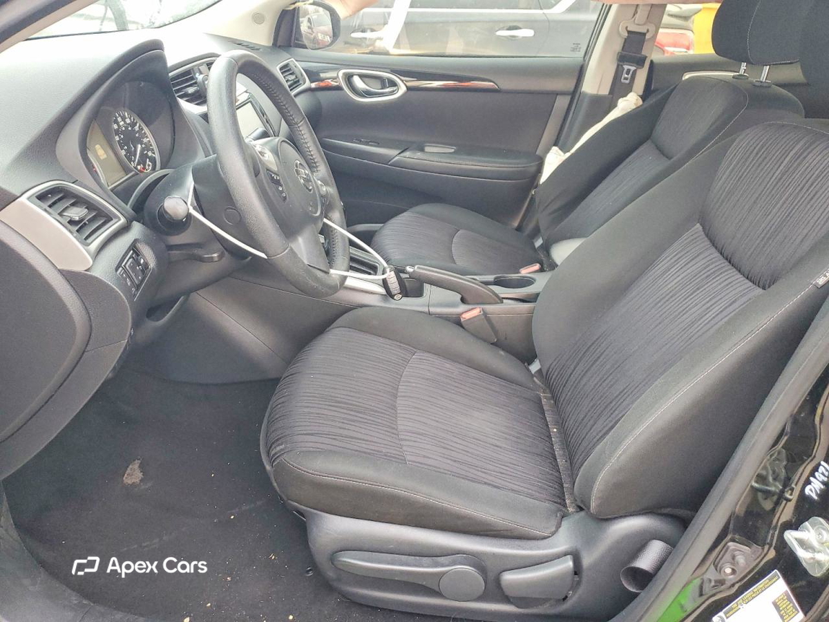 Nissan Sentra 2019