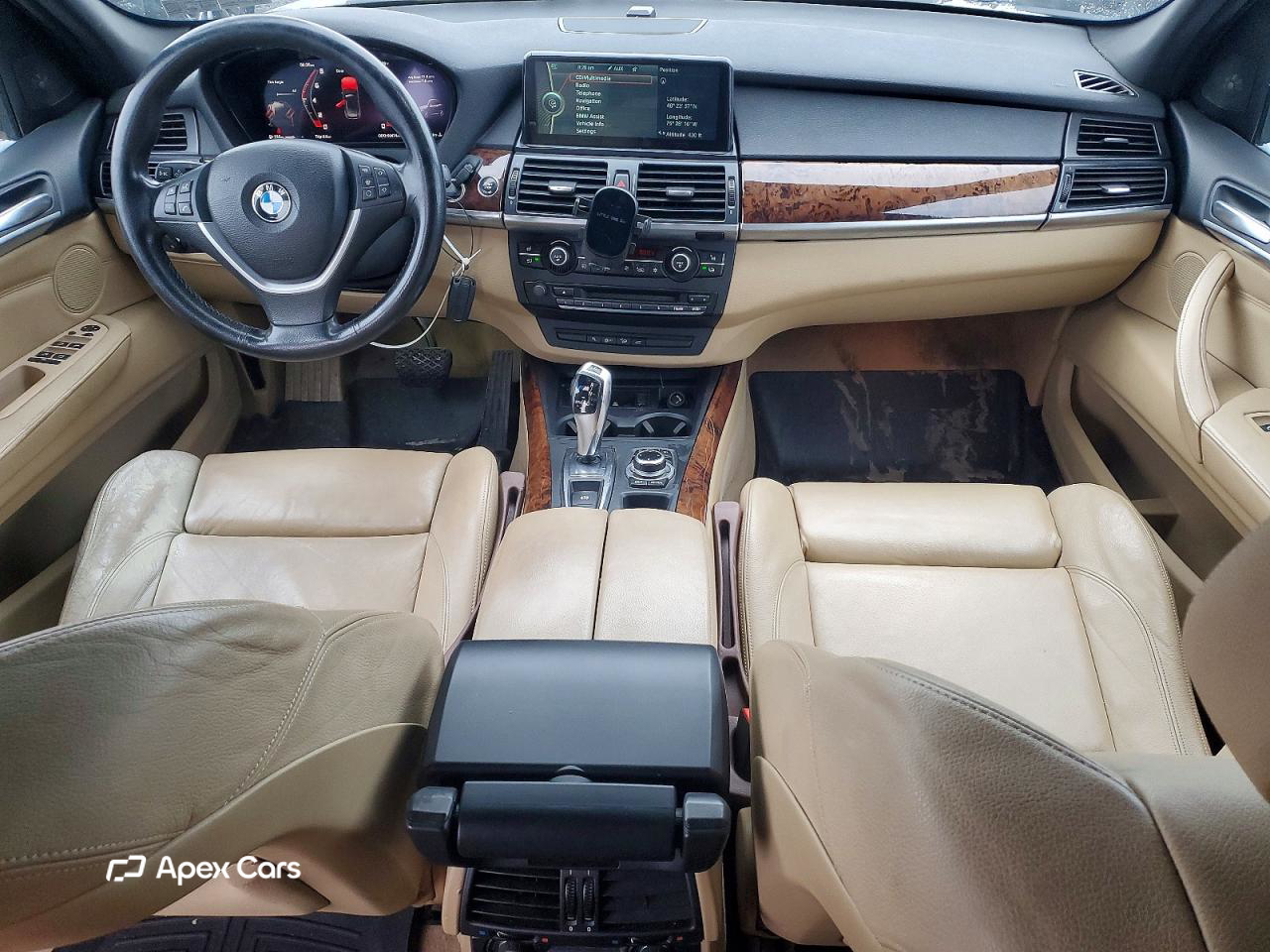 BMW X5 2011