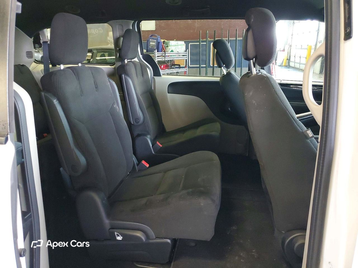 Dodge Caravan 2016