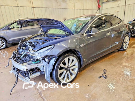 Tesla Model 3 2018 - Image 1 of 13