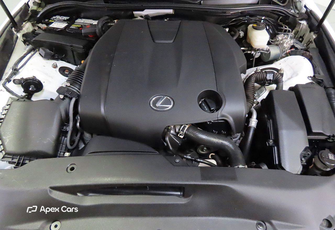 Lexus IS 2015