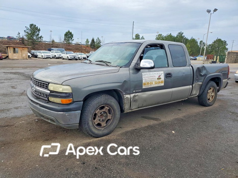 Chevrolet Silverado 2002 - Image 1 of 12