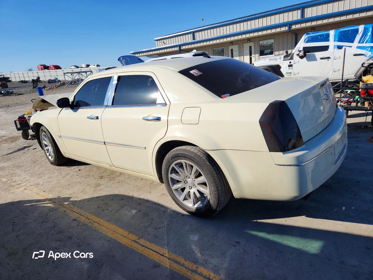 Chrysler 300 2010