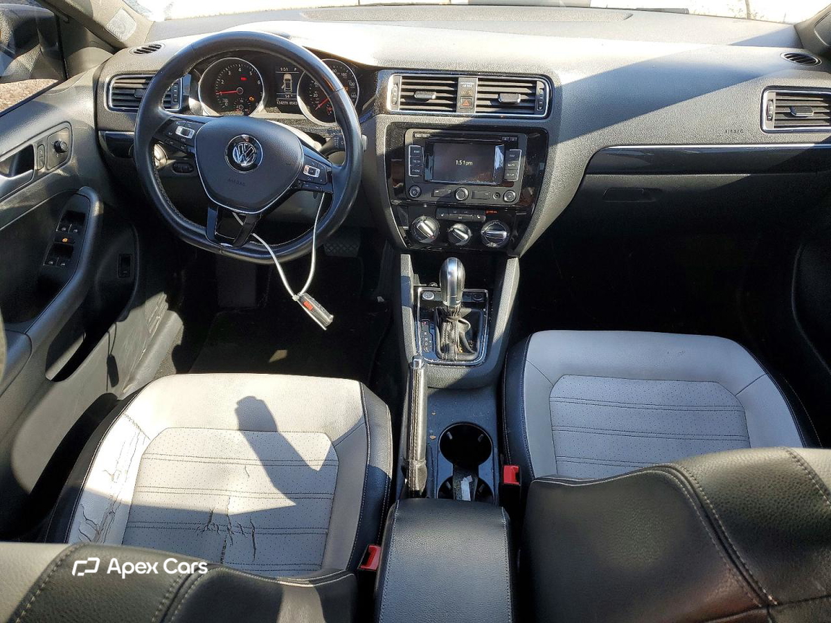 Volkswagen Jetta 2015