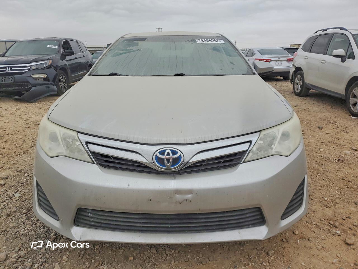 Toyota Camry 2012