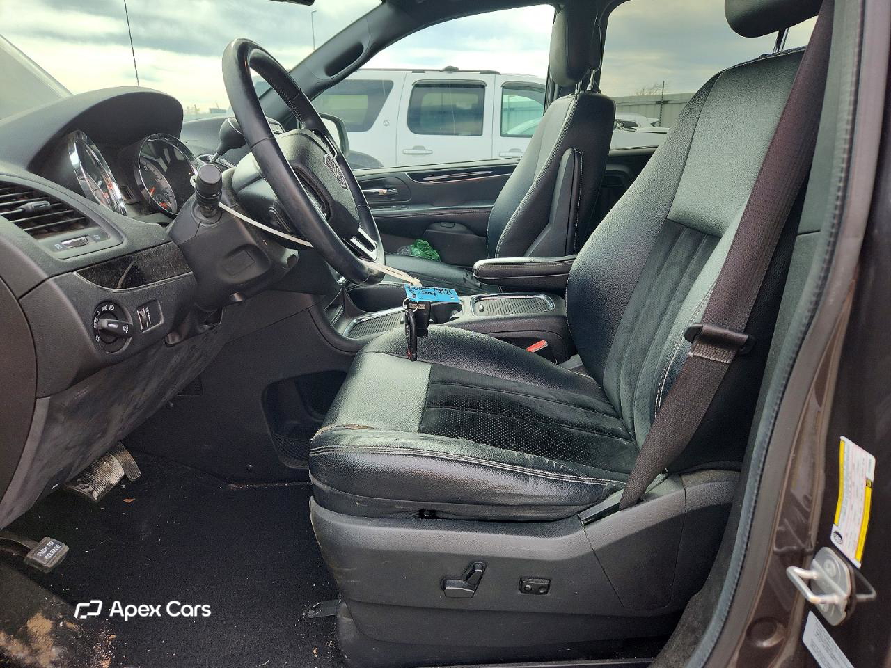 Dodge Caravan 2015