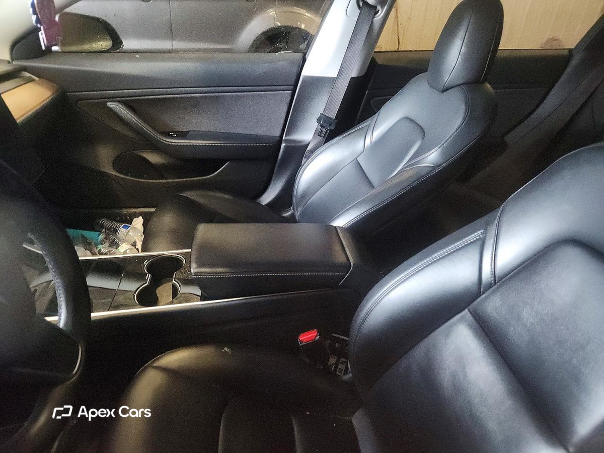Tesla Model 3 2018