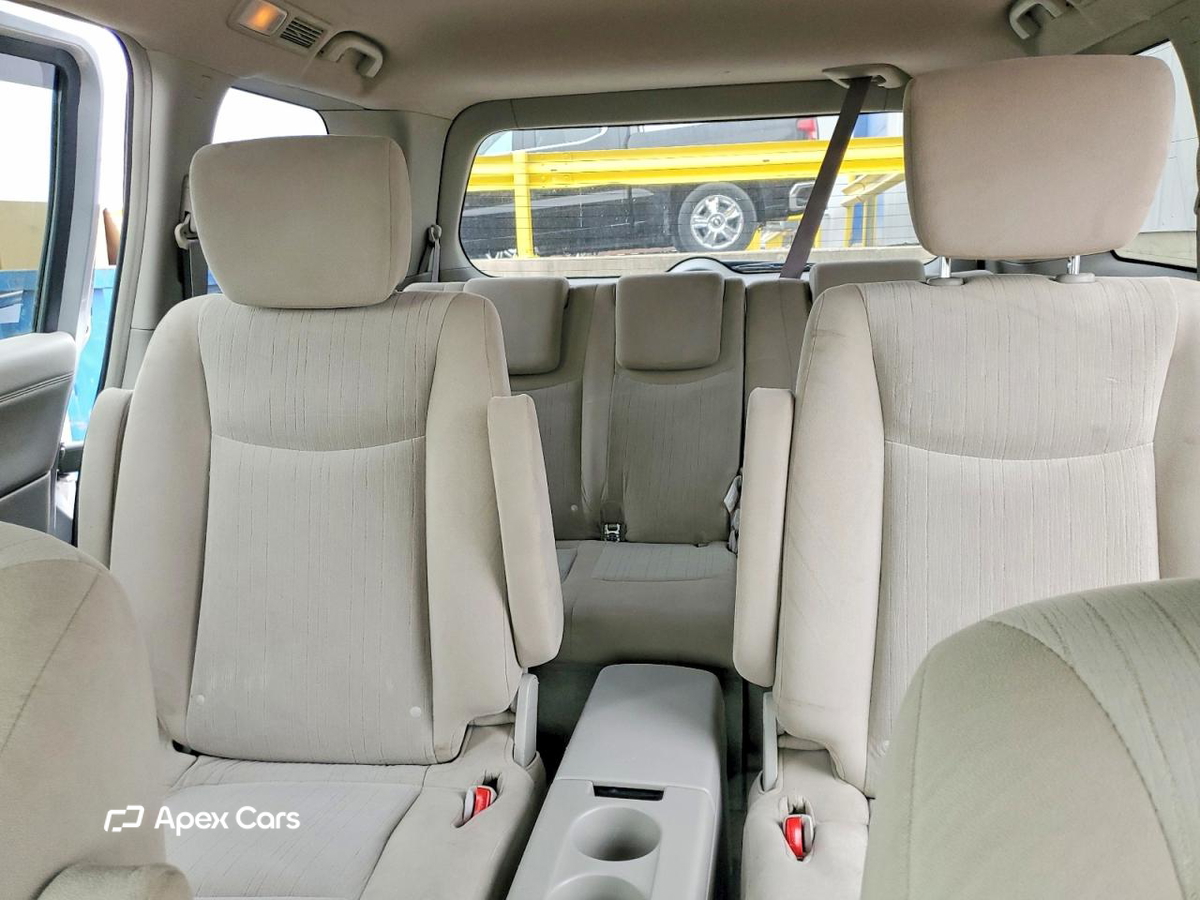 Nissan Quest 2017