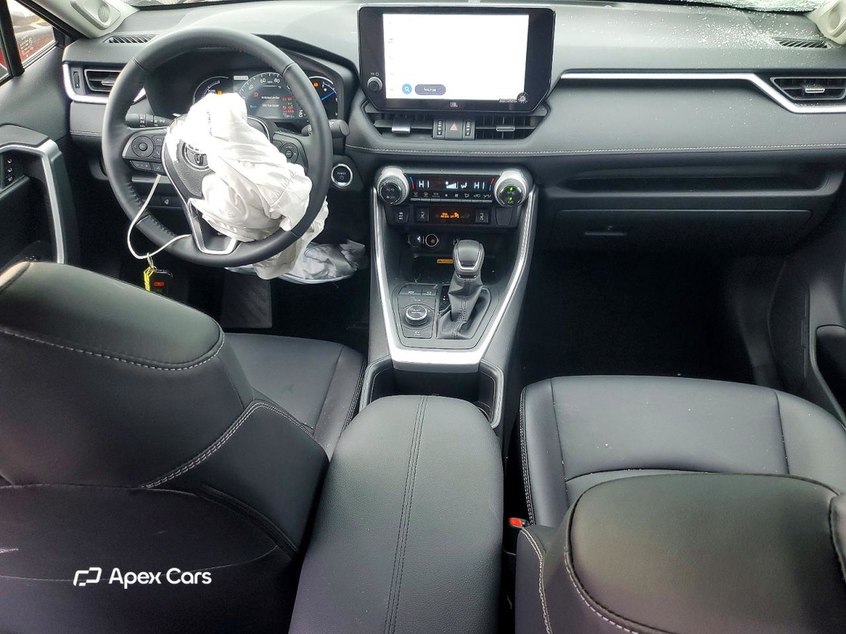 Toyota RAV 4 2025