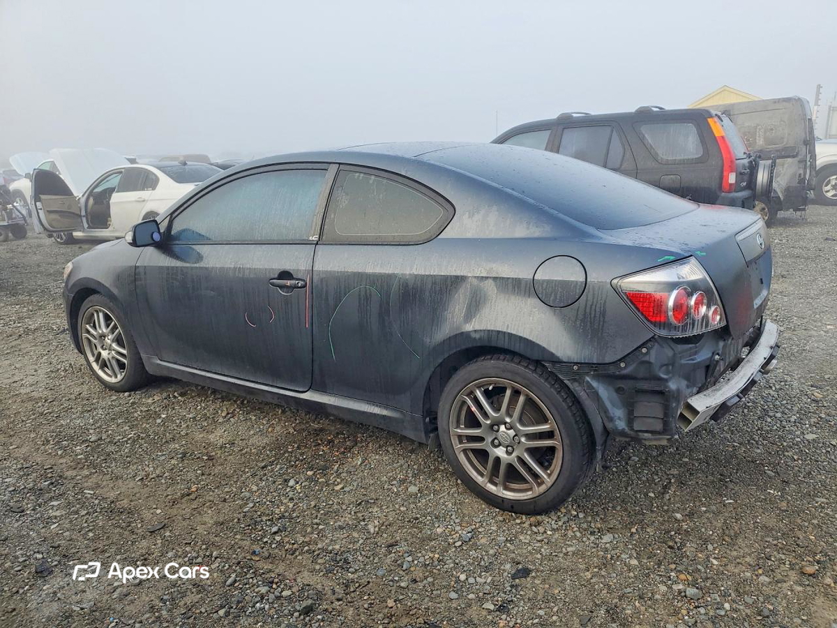 Toyota  2010
