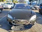 Tesla Model S 2015