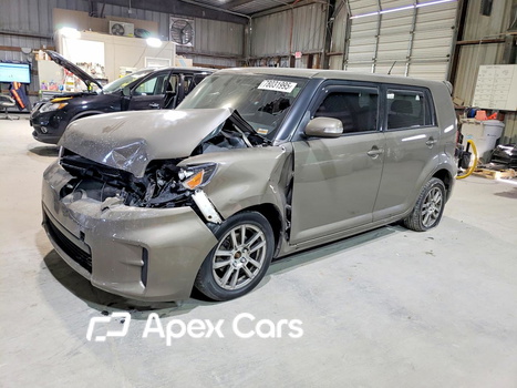 Toyota  2011 - Image 1 of 13