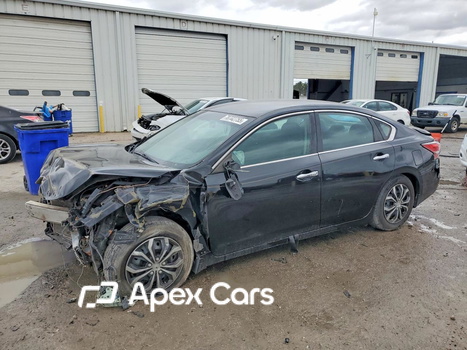 Nissan Altima 2015 - Image 1 of 14