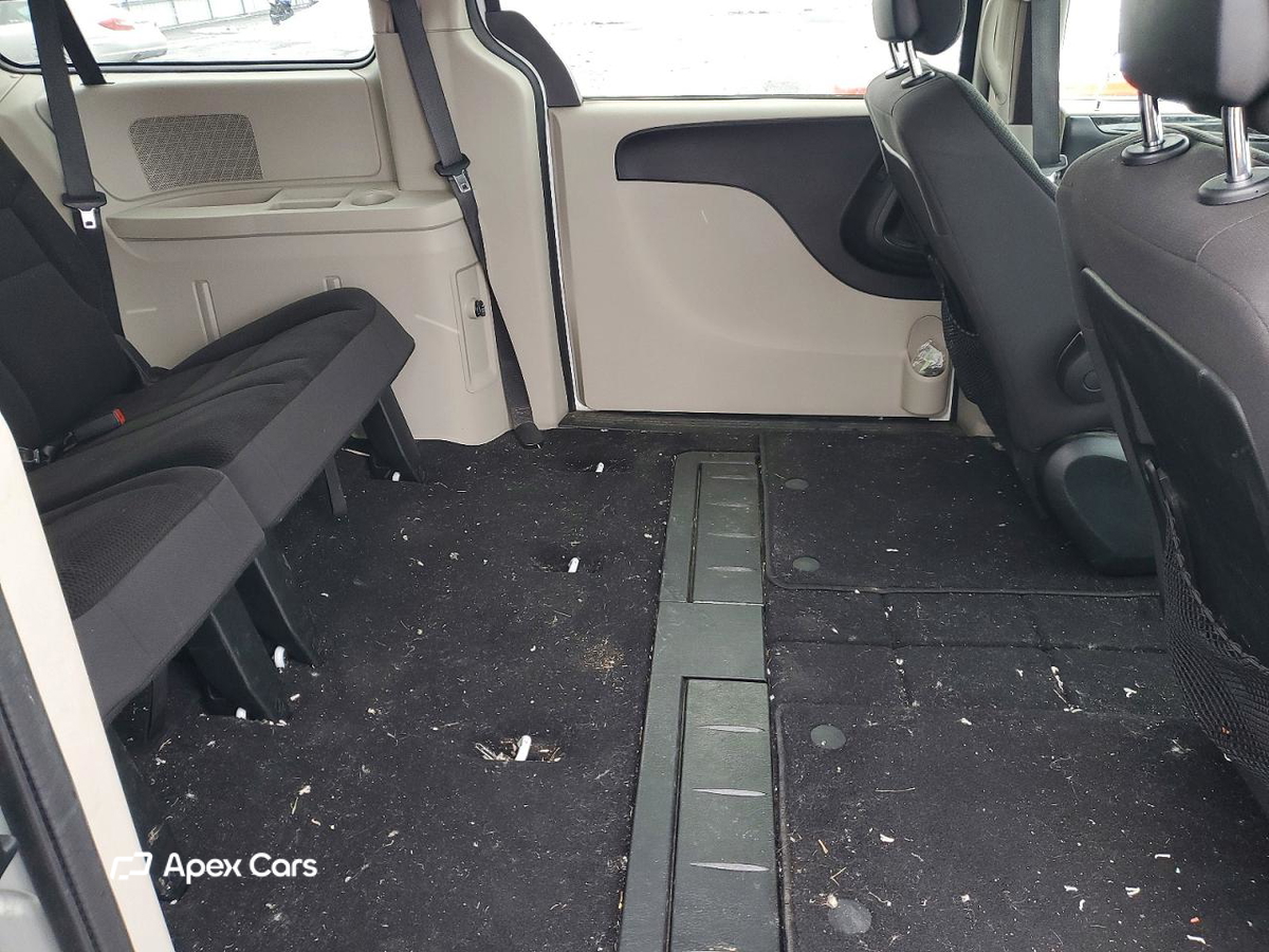 Dodge Caravan 2017