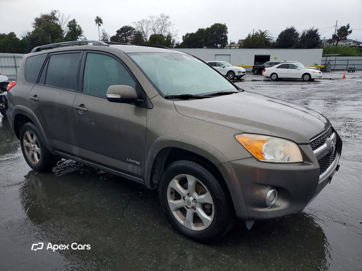 Toyota RAV 4 2010