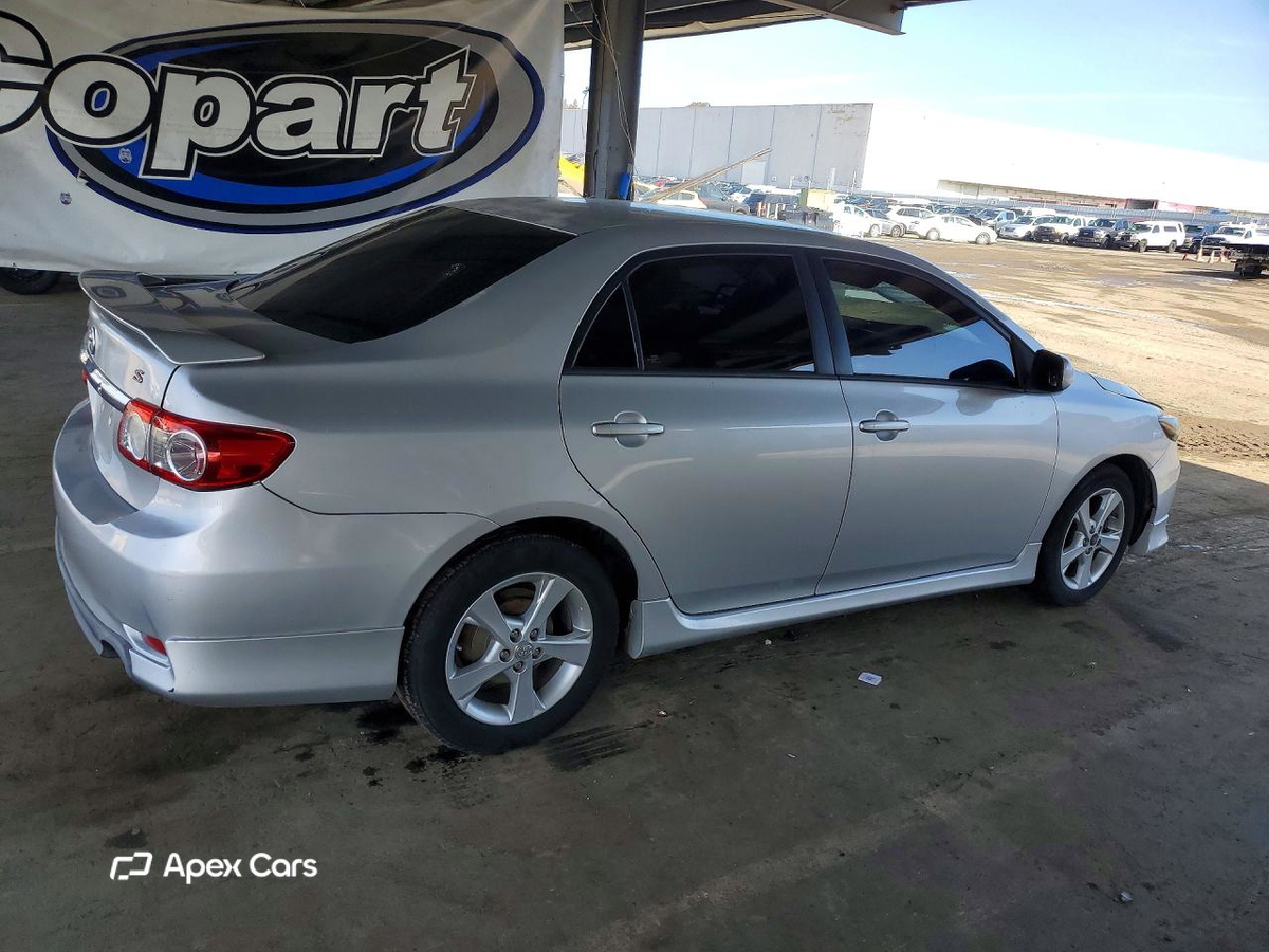 Toyota Corolla 2012